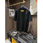 2025年4月19日入荷新作Louis Vuitton半袖Tシャツ 超厳選★誕生日プレゼント/結婚祝い/内祝い/贈り物/YI+YI工場S-XXL
