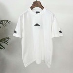2025年4月19日入荷新作BALENCIAGA半袖Tシャツ 超厳選★誕生日プレゼント/結婚祝い/内祝い/贈り物/YI+YI工場S-XXL