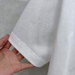 2025年4月19日入荷新作Dior半袖Tシャツ 超厳選★誕生日プレゼント/結婚祝い/内祝い/贈り物/YI+YI工場S-XXL