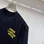 2025年4月19日入荷新作Louis Vuitton半袖Tシャツ 超厳選★誕生日プレゼント/結婚祝い/内祝い/贈り物/YI+YI工場S-XXL