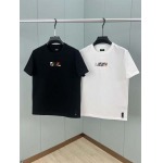 2025年4月19日入荷新作FENDI半袖Tシャツ 超厳選★誕生日プレゼント/結婚祝い/内祝い/贈り物/YI+YI工場S-XXL