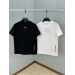 2025年4月19日入荷新作Prada半袖Tシャツ 超厳選★誕生日プレゼント/結婚祝い/内祝い/贈り物/YI+YI工場S-XXL
