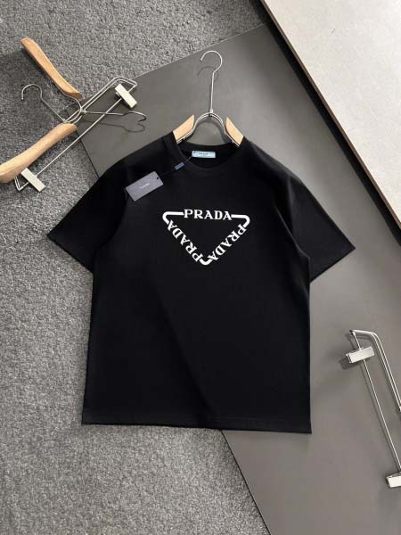 2025年4月19日入荷新作Prada半袖Tシャツ 超厳選★...