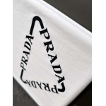 2025年4月19日入荷新作Prada半袖Tシャツ 超厳選★誕生日プレゼント/結婚祝い/内祝い/贈り物/YI+YI工場S-XXL