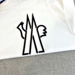 2025年4月19日入荷新作Moncler半袖Tシャツ 超厳選★誕生日プレゼント/結婚祝い/内祝い/贈り物/YI+YI工場S-XXL