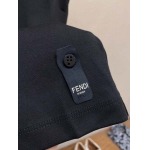 2025年4月19日入荷新作Fendi半袖Tシャツ 超厳選★誕生日プレゼント/結婚祝い/内祝い/贈り物/YI+YI工場S-XXL