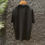 2025年4月19日入荷新作Moncler半袖Tシャツ 超厳選★誕生日プレゼント/結婚祝い/内祝い/贈り物/YI+YI工場S～XL