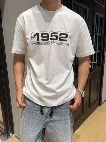 2025年4月19日入荷新作Moncler半袖Tシャツ 超厳...