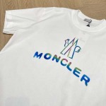 2025年4月19日入荷新作Moncler半袖Tシャツ 超厳選★誕生日プレゼント/結婚祝い/内祝い/贈り物/YI+YI工場S～XL