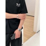 2025年4月19日入荷新作FENDI半袖Tシャツ 超厳選★誕生日プレゼント/結婚祝い/内祝い/贈り物/YI+YI工場S-XXL