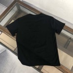 2025年4月19日入荷新作Gucci半袖Tシャツ 超厳選★誕生日プレゼント/結婚祝い/内祝い/贈り物/YI+YI工場M~3XL