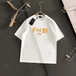2025年4月19日入荷新作FENDI半袖Tシャツ 超厳選★誕生日プレゼント/結婚祝い/内祝い/贈り物/YI+YI工場S-XXL