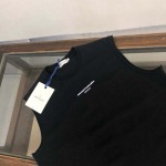 2025年4月20日入荷新作Monclerタンクトップ男女兼用 超厳選★誕生日プレゼント/結婚祝い/内祝い/贈り物/YI+YI工場S-XL