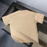 2025年4月20日入荷新作Prada半袖Tシャツ 超厳選★誕生日プレゼント/結婚祝い/内祝い/贈り物/YI+YI工場S-XL