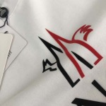 2025年4月20日入荷新作Moncler半袖Tシャツ 超厳選★誕生日プレゼント/結婚祝い/内祝い/贈り物/YI+YI工場S-XL