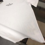 2025年4月20日入荷新作Fendi半袖Tシャツ 超厳選★誕生日プレゼント/結婚祝い/内祝い/贈り物/YI+YI工場S-XL