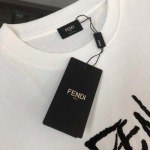 2025年4月20日入荷新作Fendi半袖Tシャツ 超厳選★誕生日プレゼント/結婚祝い/内祝い/贈り物/YI+YI工場S-XL