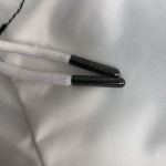 2025年4月20日入荷新作Prada半ズボン 超厳選★誕生日プレゼント/結婚祝い/内祝い/贈り物/YI+YI工場S～XL