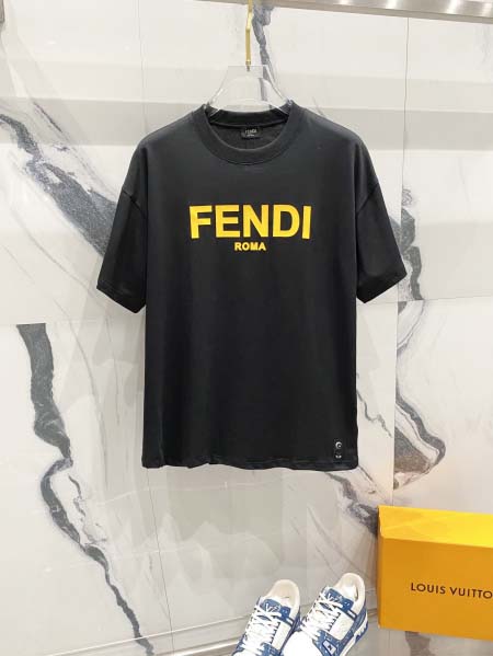 2025年4月20日入荷新作Fendi半袖Tシャツ 超厳選★誕生日プレゼント/結婚祝い/内祝い/贈り物/YI+YI工場S～XL