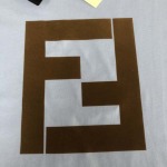 2025年4月20日入荷新作Fendi半袖Tシャツ 超厳選★誕生日プレゼント/結婚祝い/内祝い/贈り物/YI+YI工場S-XL