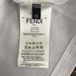 2025年4月20日入荷新作Fendi半袖Tシャツ 超厳選★誕生日プレゼント/結婚祝い/内祝い/贈り物/YI+YI工場S-XL