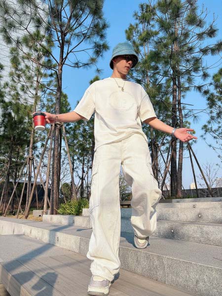 2025年4月21日入荷新作Moncler半袖 Tシャツ★誕...