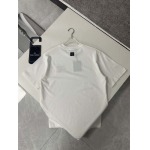 2025年4月21日入荷新作Louis Vuitton半袖 Tシャツ★誕生日プレゼント/結婚祝い/内祝い/贈り物/YI+YI工場S-XXL