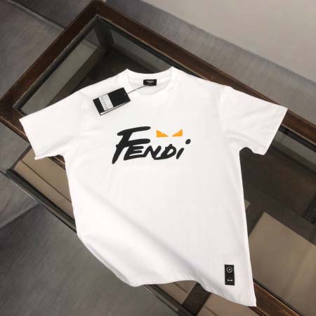 2025年4月22日入荷新作FENDI 半袖 Tシャツ★誕生...