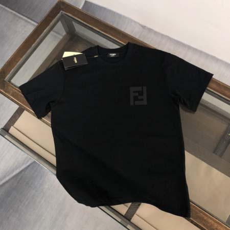 2025年4月22日入荷新作FENDI 半袖 Tシャツ★誕生...