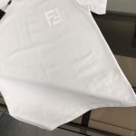 2025年4月22日入荷新作FENDI 半袖 Tシャツ★誕生日プレゼント/ファッションの流行/贈り物/YI+YI工場M-XXXL