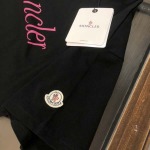 2025年4月22日入荷新作MONCLER 半袖 Tシャツ★誕生日プレゼント/ファッションの流行/贈り物/YI+YI工場S-XL