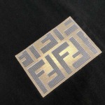 2025年4月22日入荷新作FENDI 半袖 Tシャツ★誕生日プレゼント/ファッションの流行/贈り物/YI+YI工場M-XXXL