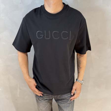 2025年4月22日入荷新作Gucci 半袖 Tシャツ★誕生...