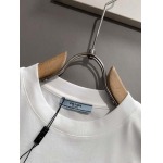 2025年4月22日入荷新作Prada 半袖 Tシャツ★誕生日プレゼント/ファッションの流行/贈り物/YI+YI工場S-XXL