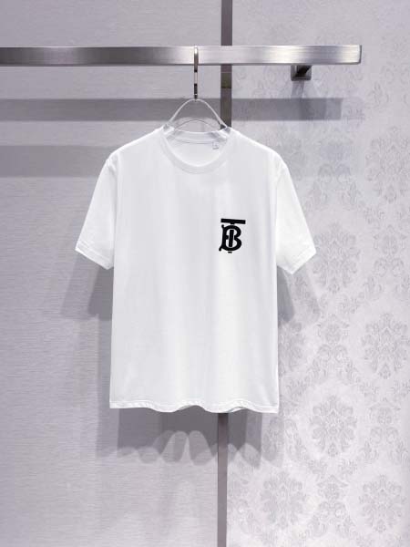 2025年4月22日入荷新作Burberry 半袖 Tシャツ...