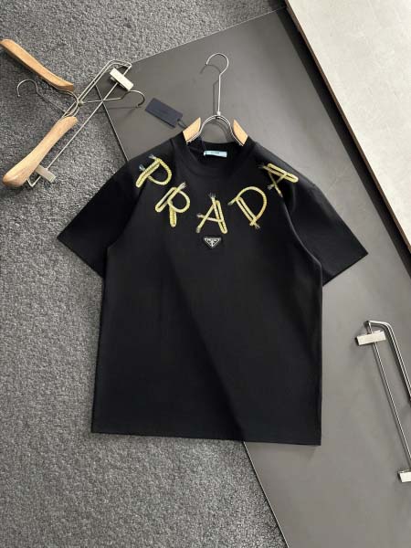 2025年4月22日入荷新作PRADA 半袖 Tシャツ★誕生...
