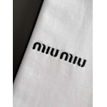 2025年4月22日入荷新作Miumiu 半袖 Tシャツ★誕生日プレゼント/ファッションの流行/贈り物/YI+YI工場S-XXL