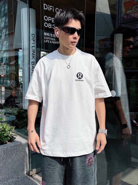 2025年4月22日入荷新作lulu 半袖 Tシャツ★誕生日...