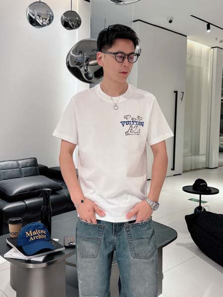 2025年4月22日入荷新作Louis Vuitton 半袖...