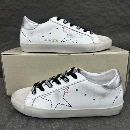 2025年4月22日入荷新品Golden Goose男女兼用...