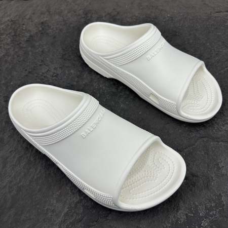 2025年4月22日入荷新品Balenciaga男女兼用原版...