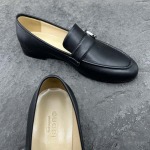 2025年4月22日入荷新品Gucci男女兼用原版復刻 ブランド靴本革製ギフト/誕生日/CT工場35-46