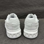 2025年4月22日入荷新品VALENTINO男女兼用原版復刻 ブランド靴本革製ギフト/誕生日/CT工場35-46