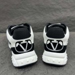 2025年4月22日入荷新品Valentino男女兼用原版復刻 ブランド靴本革製ギフト/誕生日/CT工場38-45