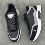 2025年4月22日入荷新品Valentino男女兼用原版復刻 ブランド靴本革製ギフト/誕生日/CT工場38-45