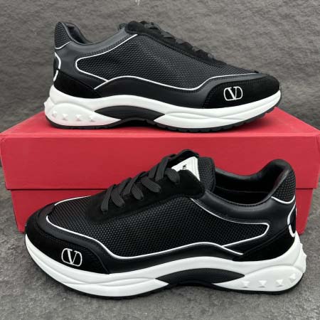 2025年4月22日入荷新品Valentino男女兼用原版復...