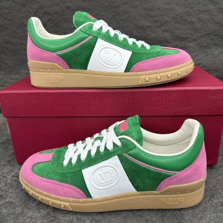 2025年4月22日入荷新品Valentino男女兼用原版復...