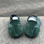 2025年4月22日入荷新品Prada男女兼用原版復刻 ブランド靴本革製ギフト/誕生日/CT工場35-46