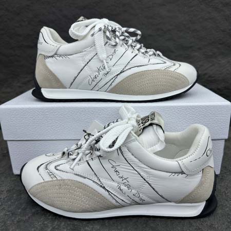 2025年4月22日入荷新品Dior女性用原版復刻 ブランド...