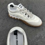 2025年4月23日入荷新品MiuMiu男女兼用原版復刻 ブランド靴本革製ギフト/誕生日/CT工場